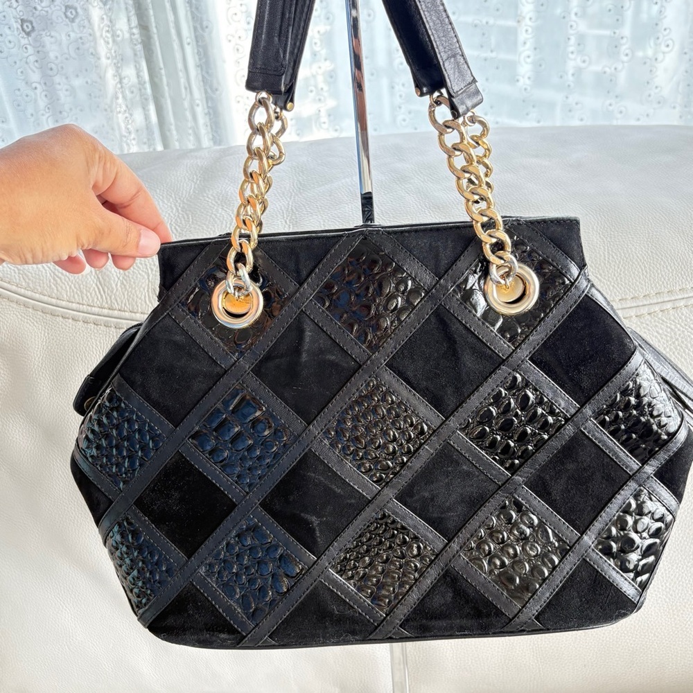 Visconti Black Leather Croco Embossed Quilted Shoulder Bag with Gold Chains